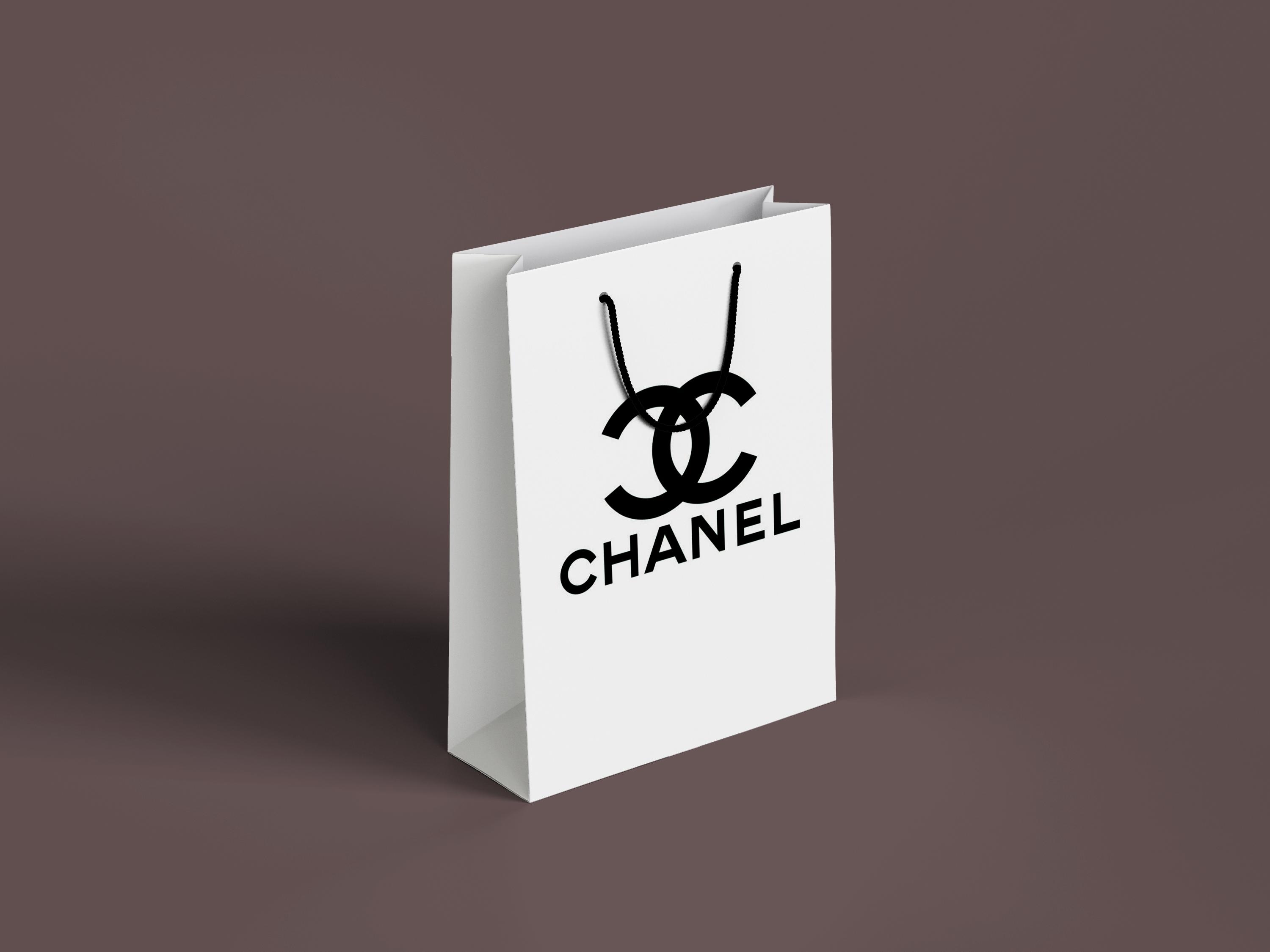 Graphic Designer with 3 years of industry experience ...