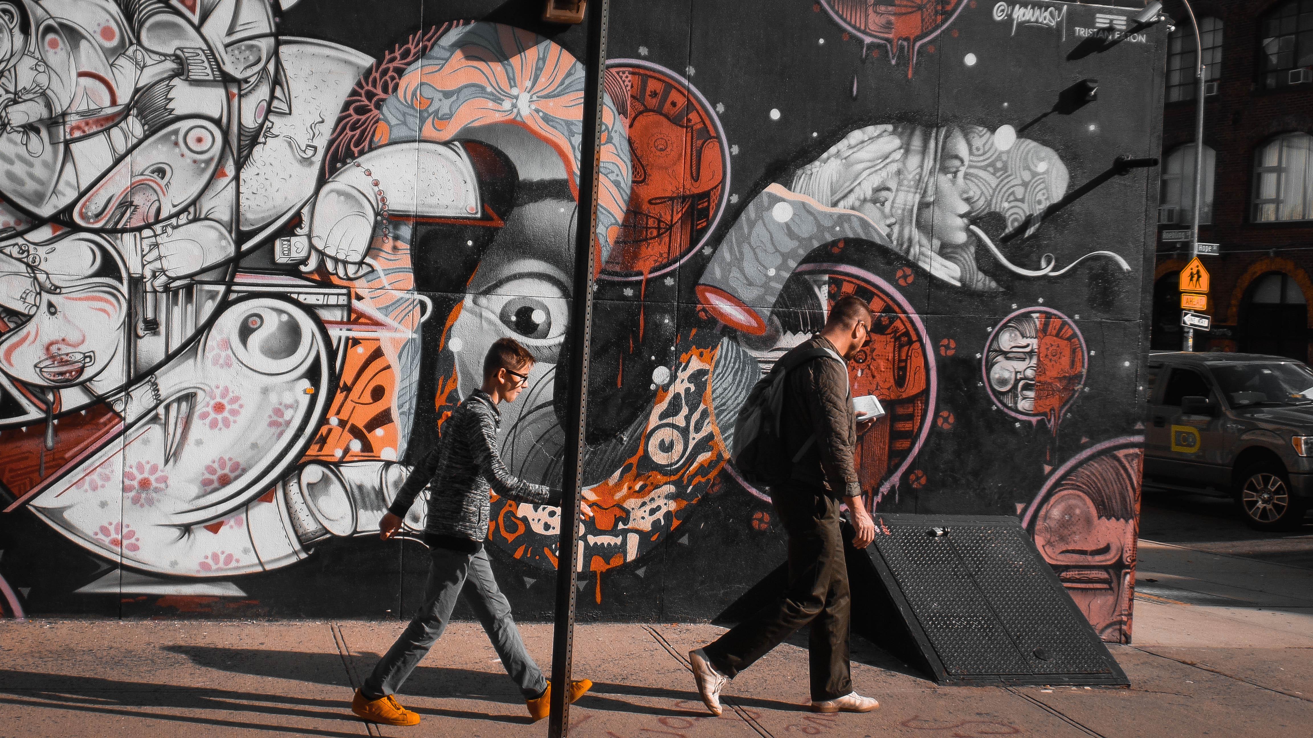 EDITOR FOR ALL KINDS OF VIDEO'S AND PHOTO'S