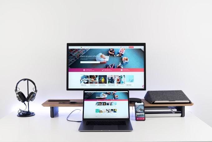 online course website and app like udemy or academy w...