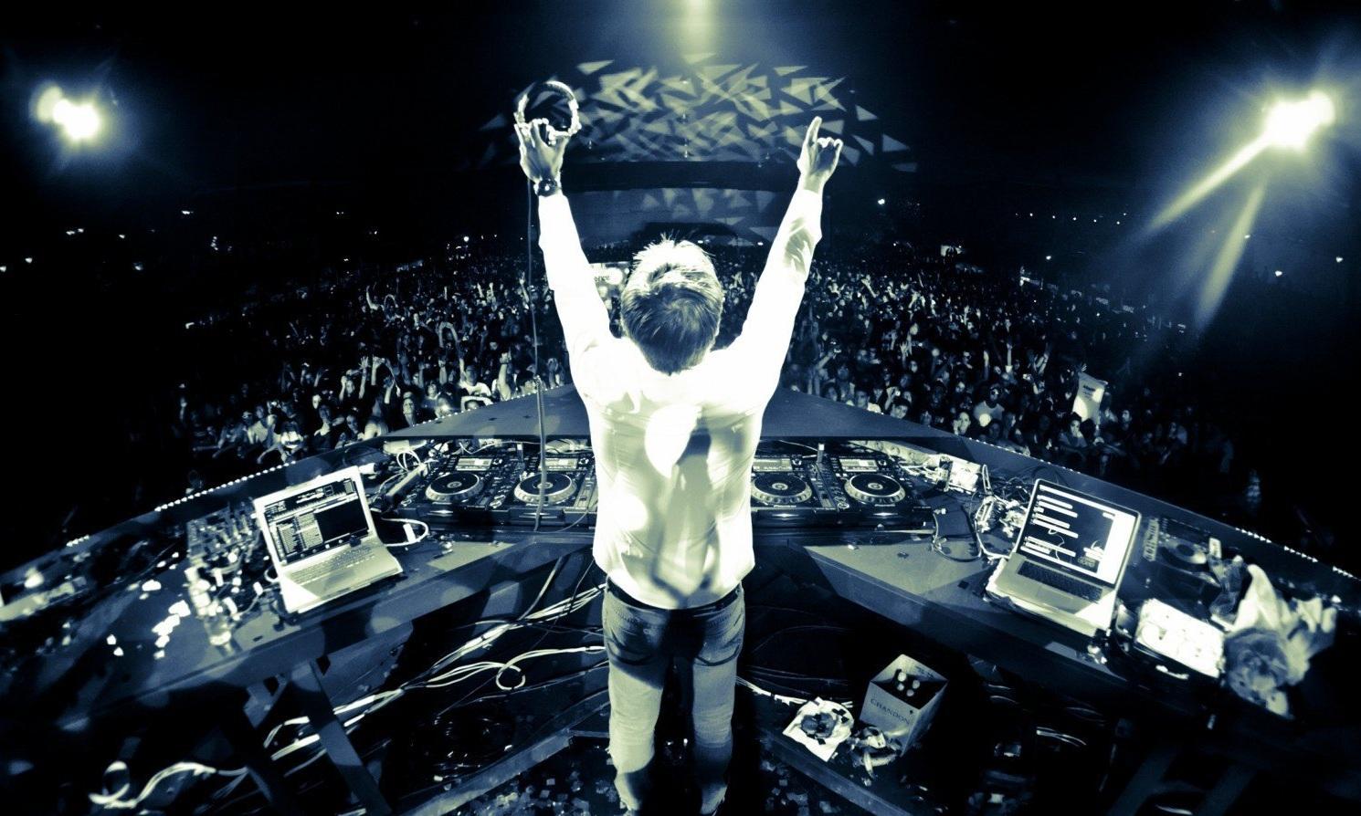 I will give you 80 Dubstep drum loops