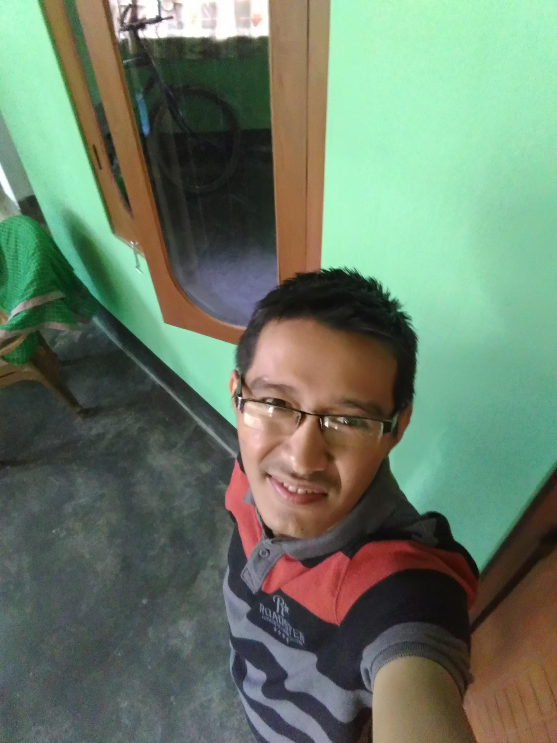 create web designing, Data entry, Microsoft office et...