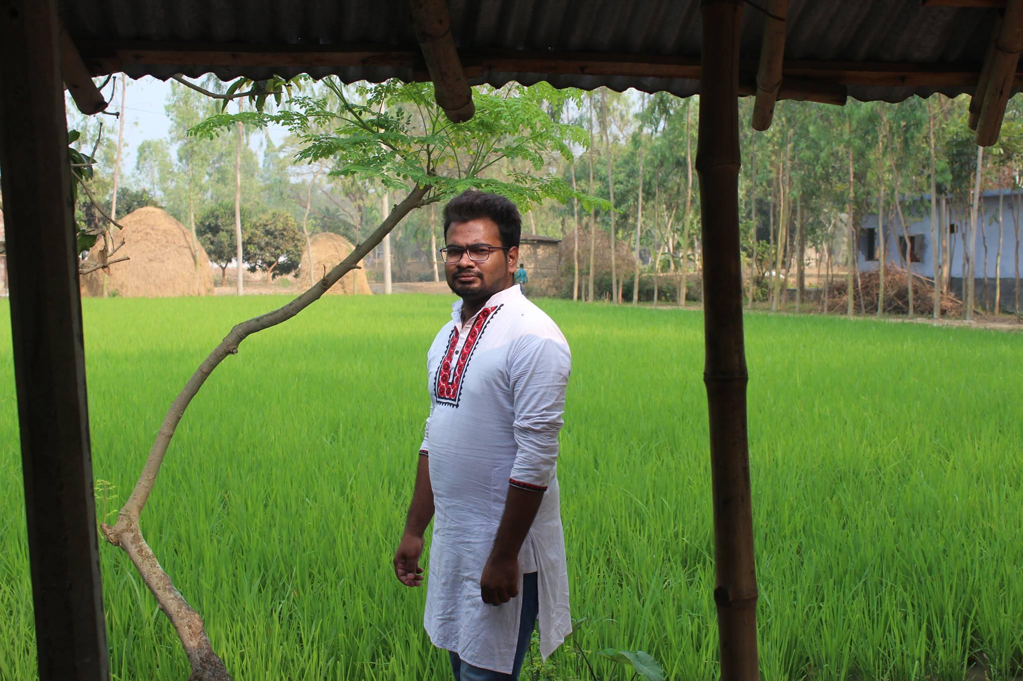 I provide graphics and logo design. visiting card des...