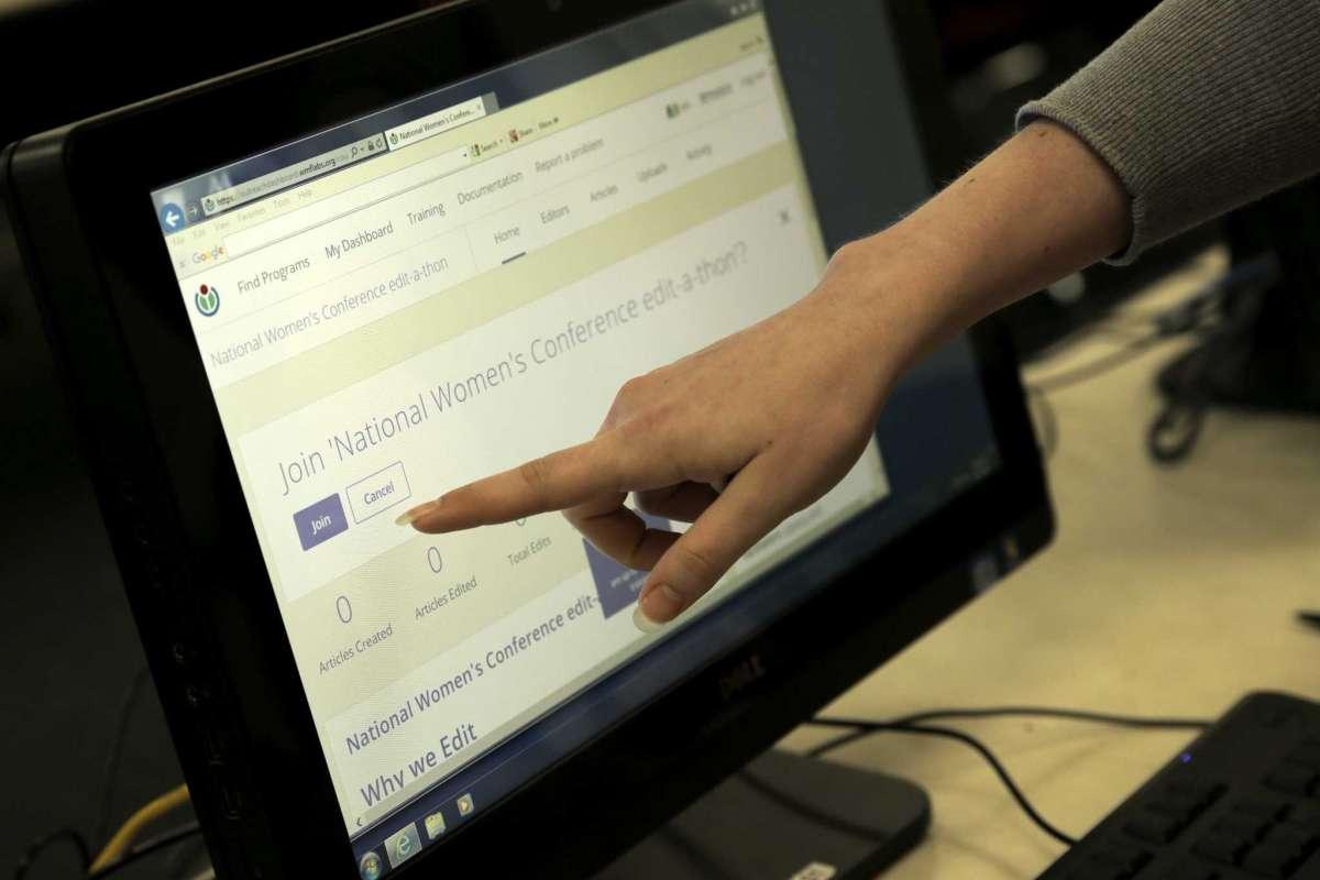 I Will Do Add Photo On Wikipedia Without Any Copyright Claim For $20