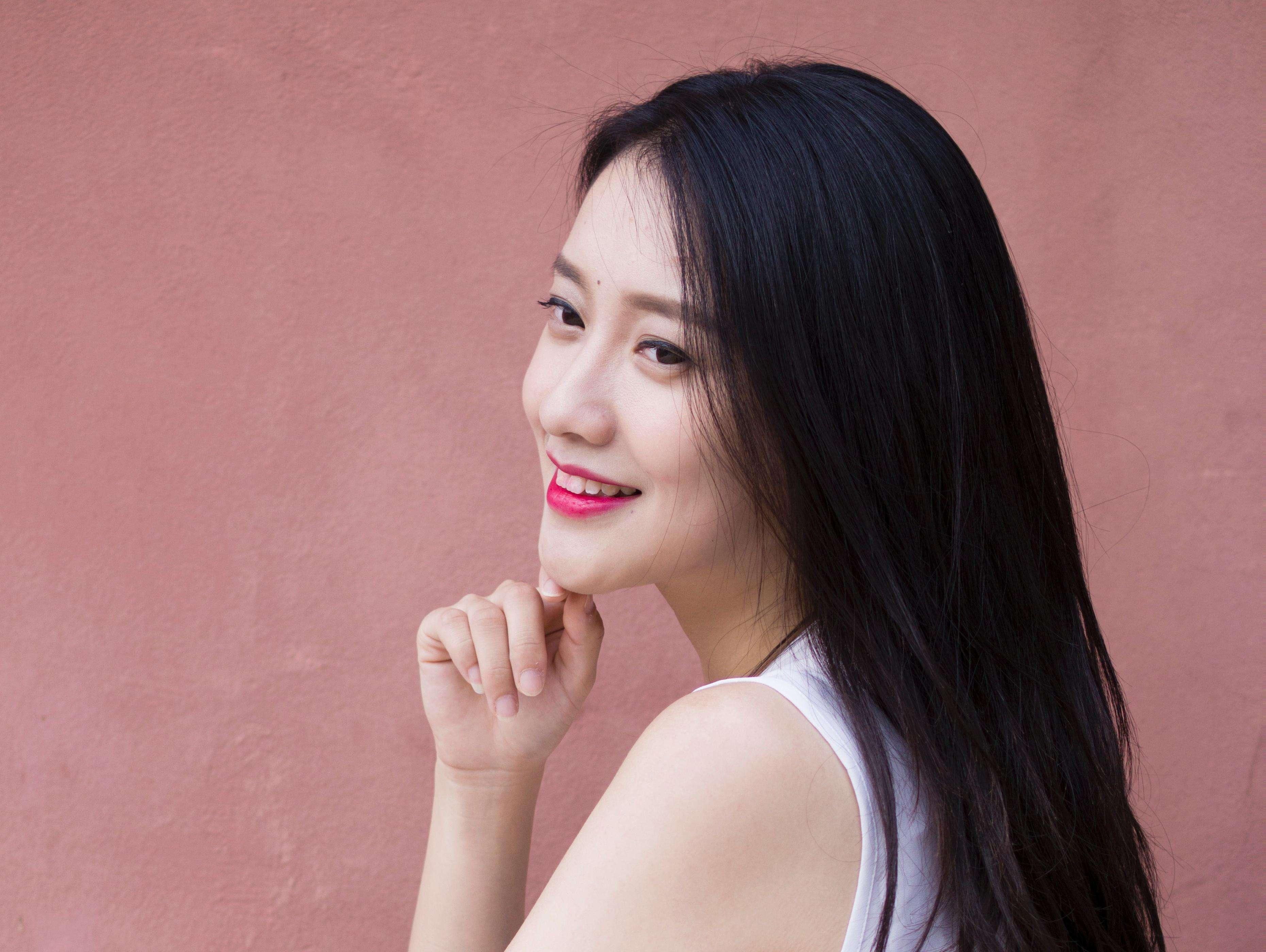 Translate english into chinese in 12 hours