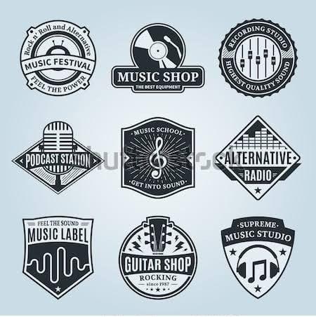 Eye catching logo and 3d product label