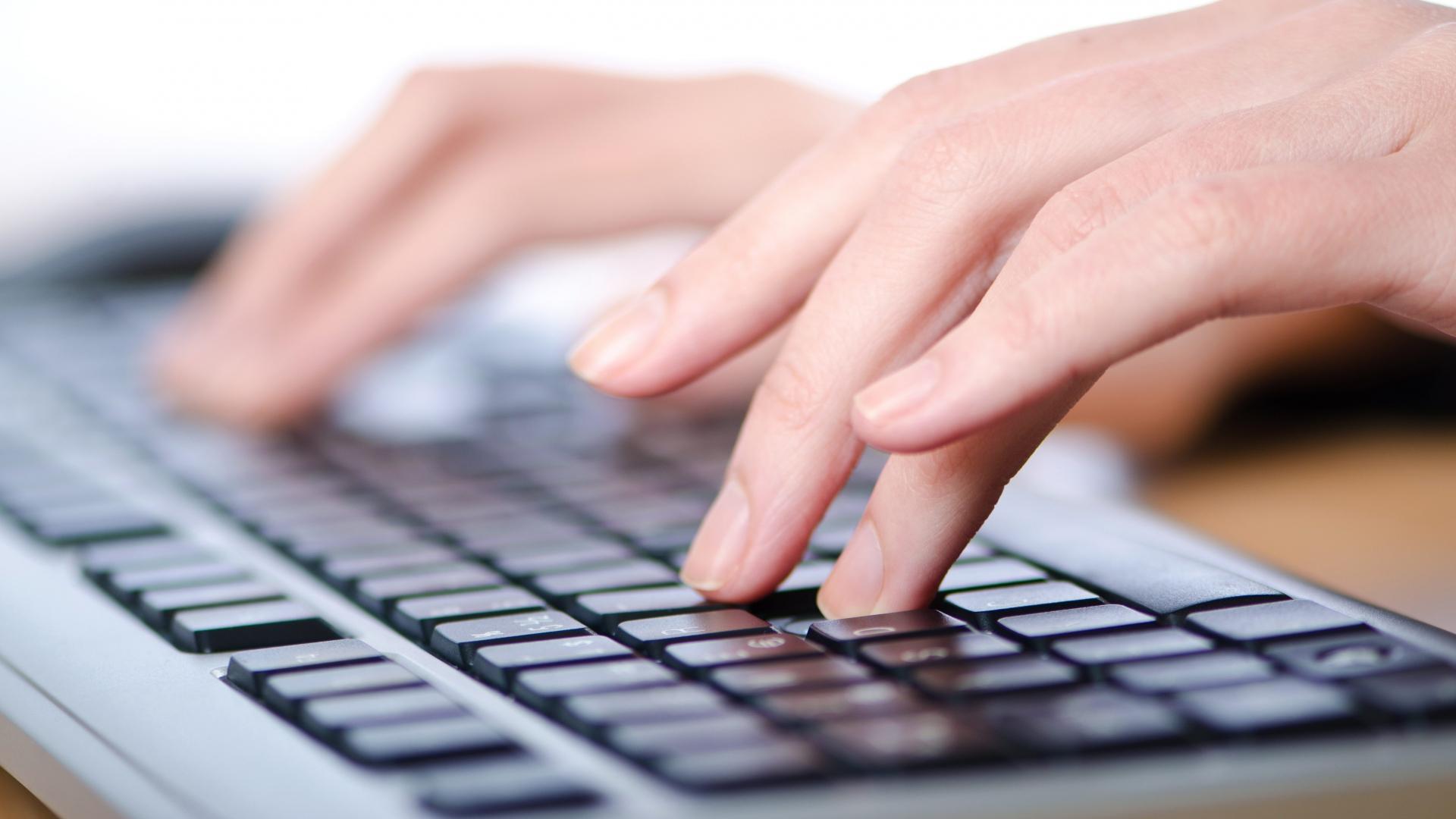 Email typing and Sending to clients