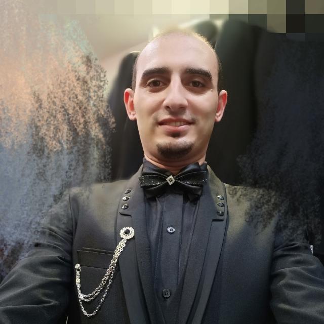 Translator (Hebrew-English-Arabic)