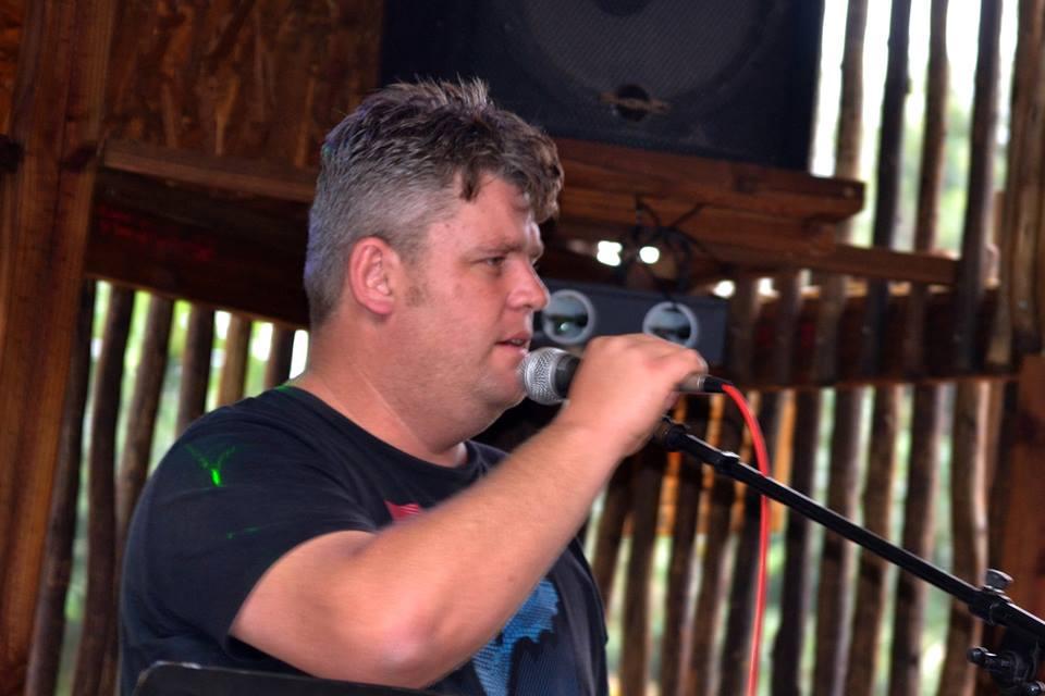 Fine tune and master any recorded audio track,and make radio ready