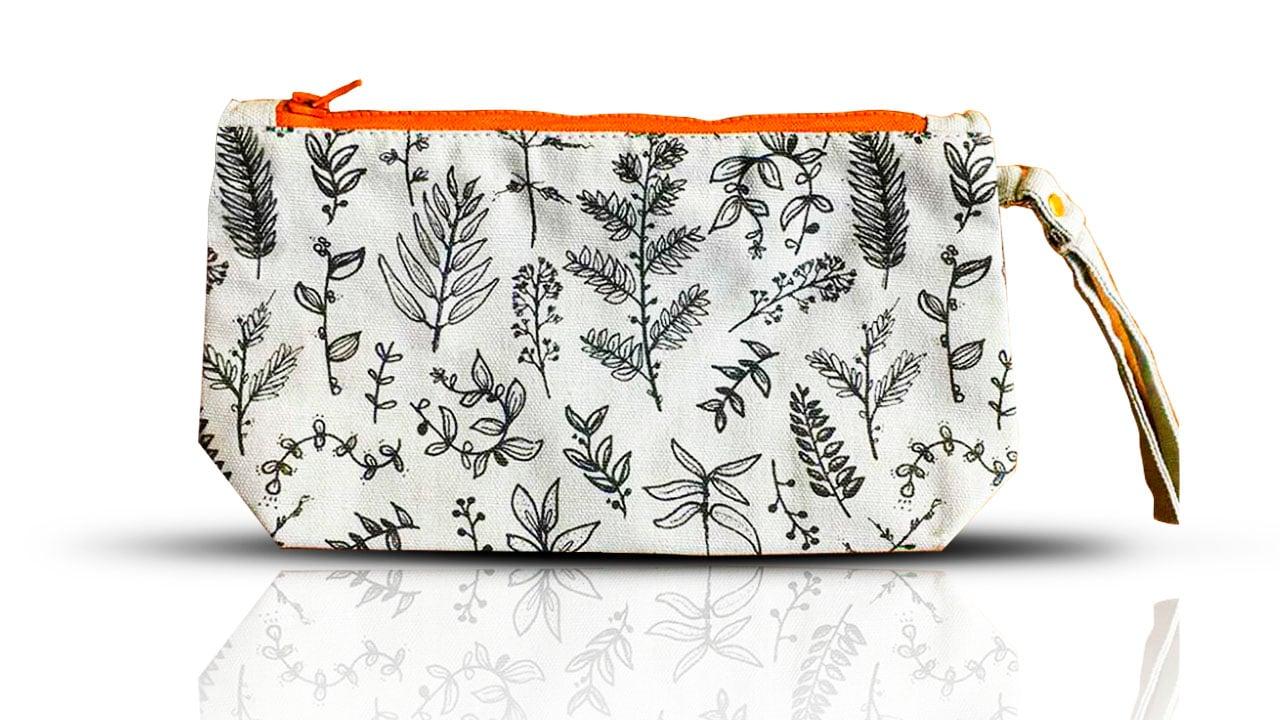 I Will Design Your Products For Display 