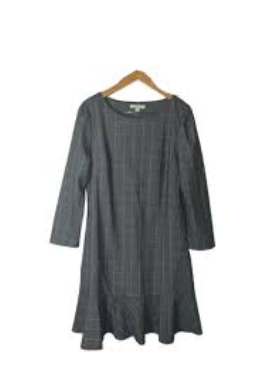 I will photoshop editing background removal of 25 images 12 hours