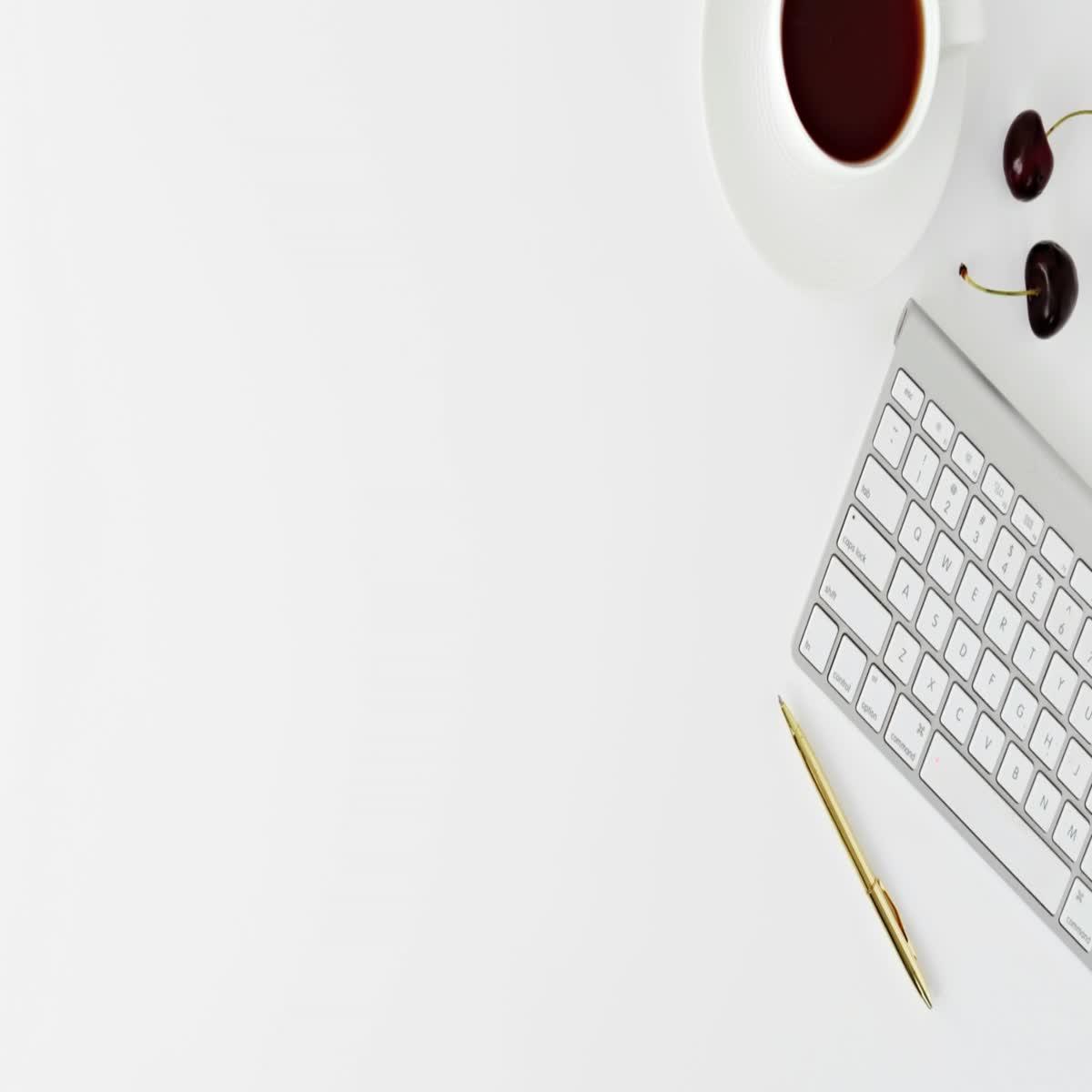 Photo Slide Video with Voice over in BUDGET