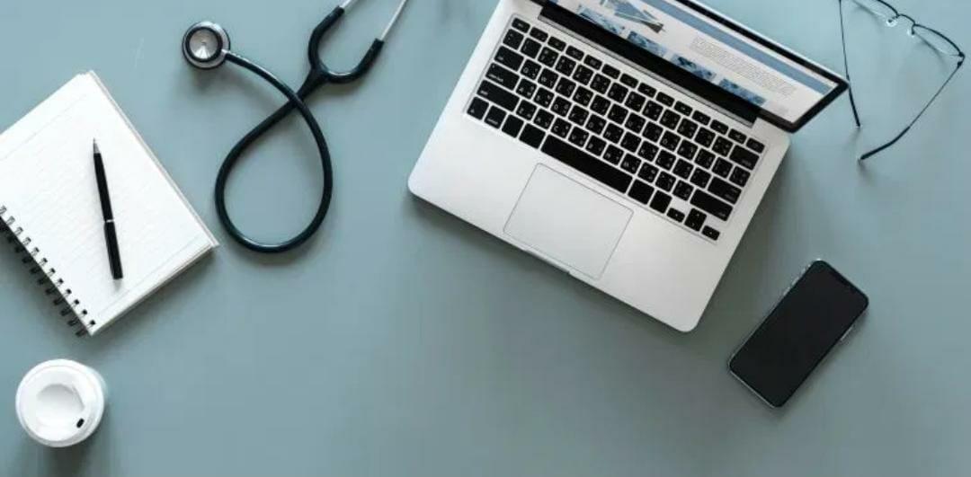 i can translate medical terminologies and medical reports and prescription 