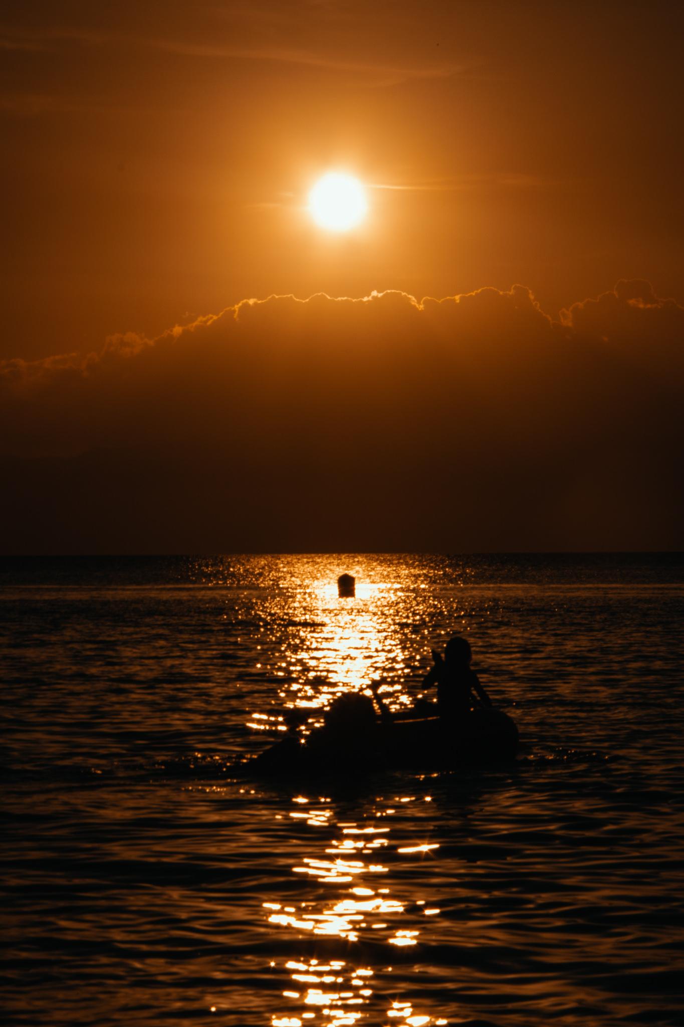 I do photo editing for social media