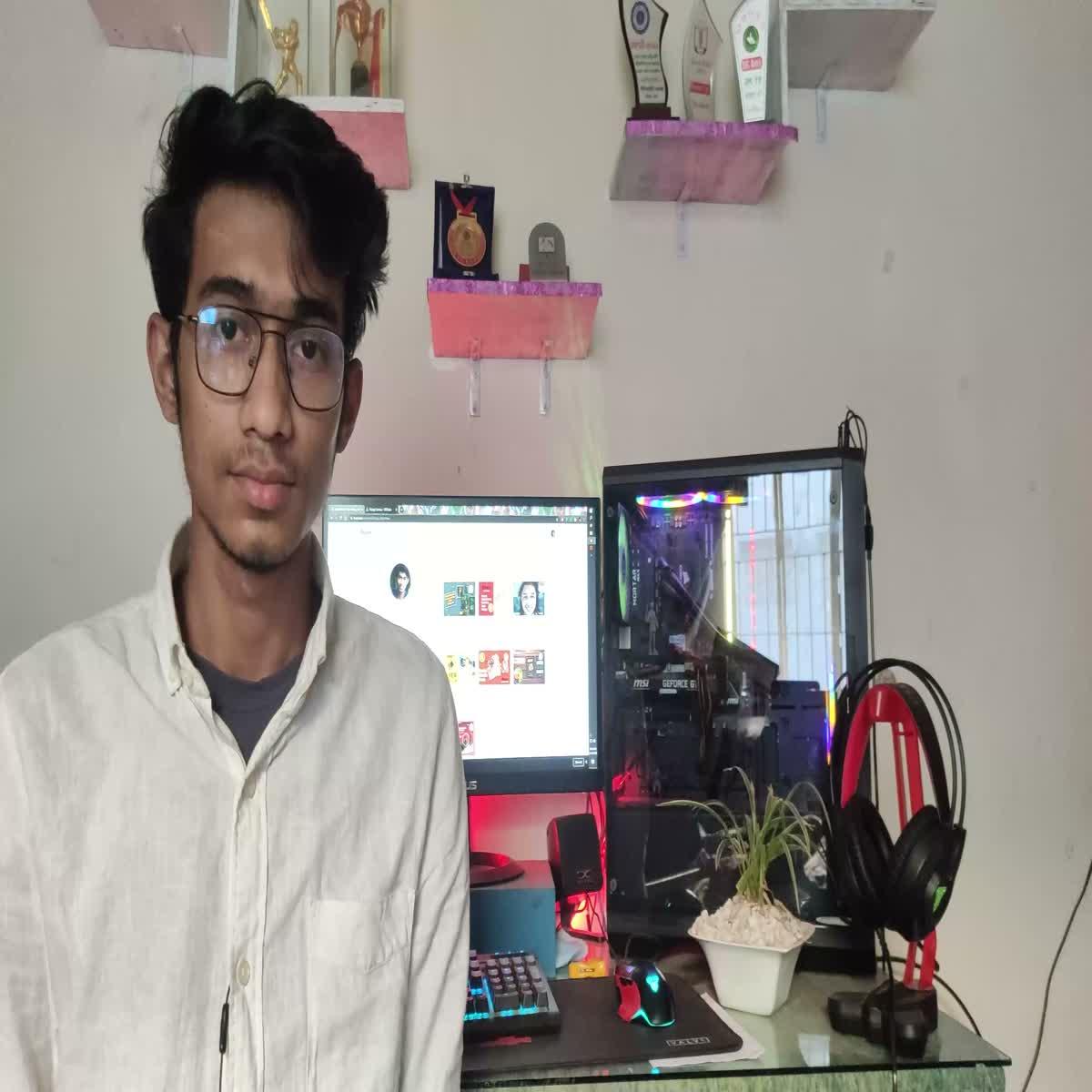 I will be the logo maker for your business