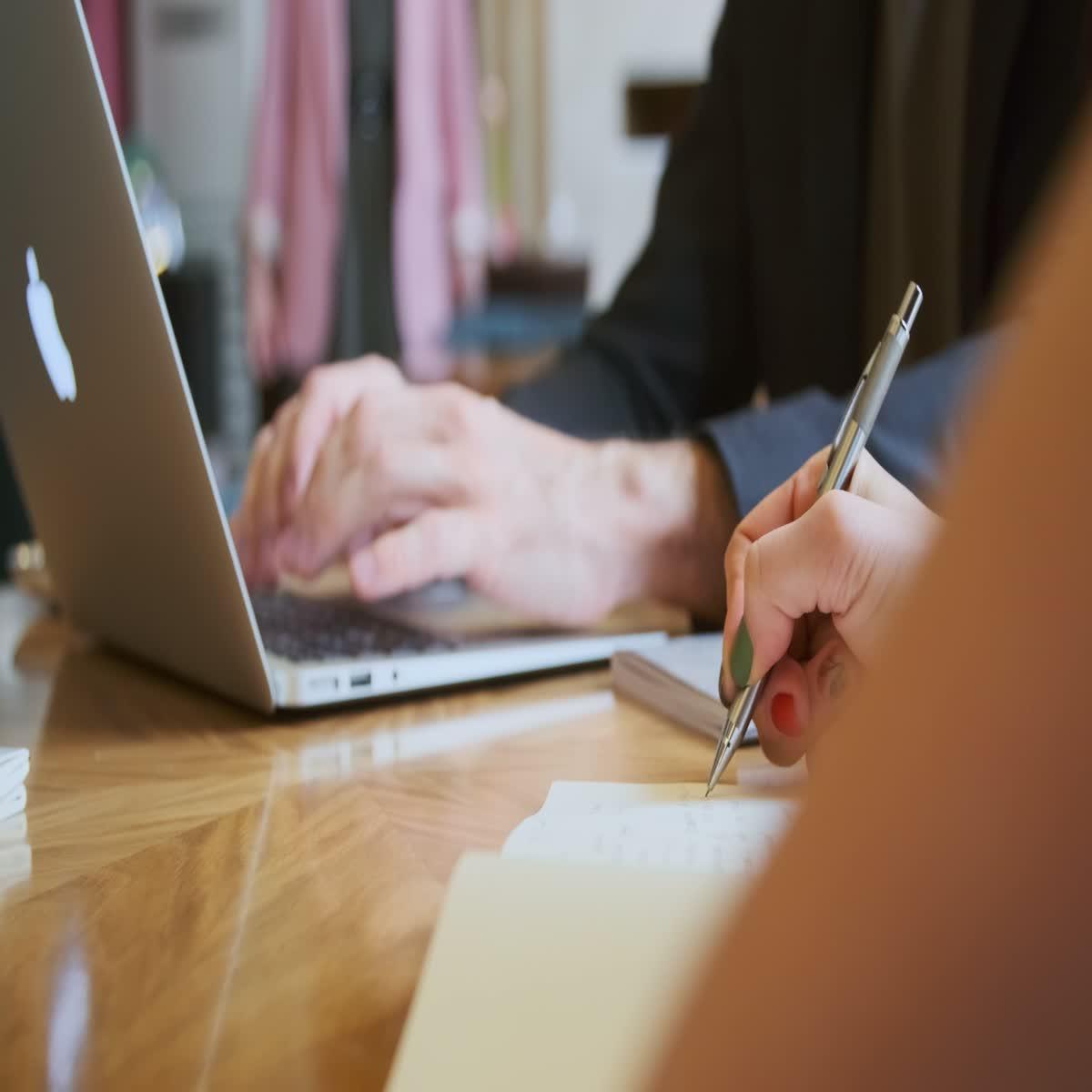 E/Z Content writing for Articles/Webpage/sites on any Topic, all in one/Save time and work