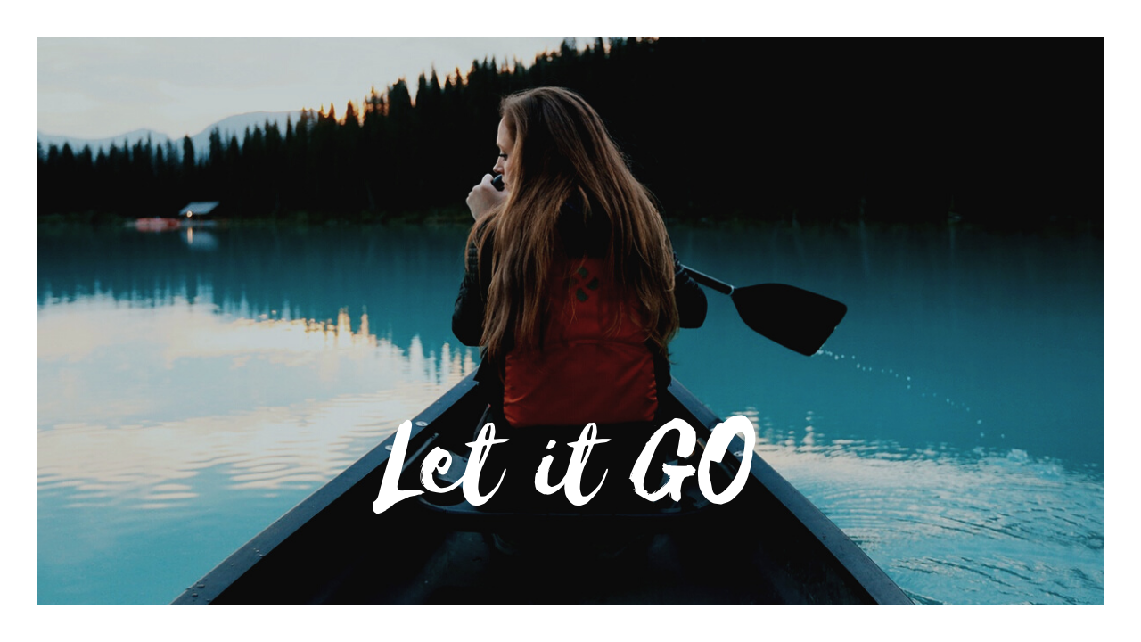 Innovative logo and graphic designer