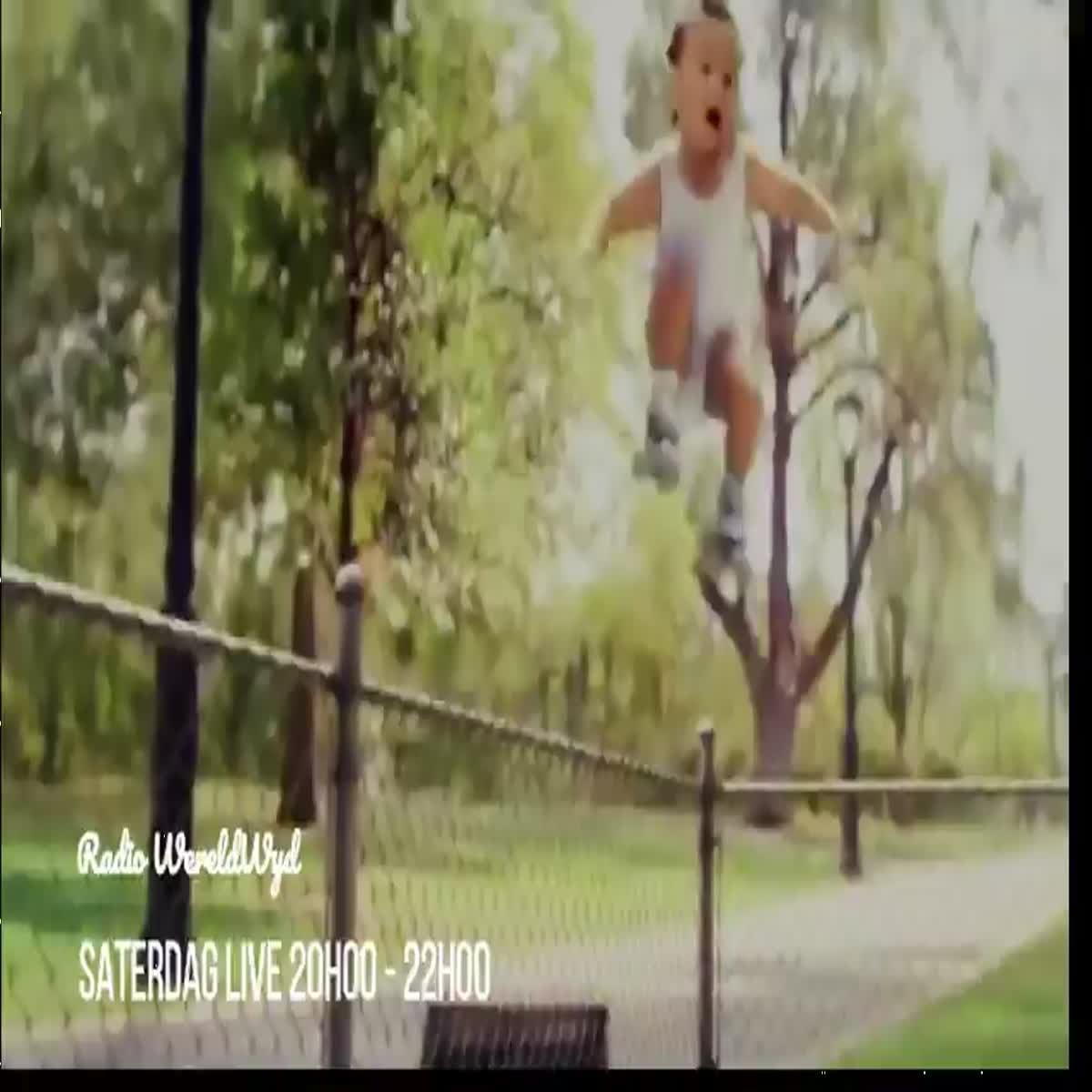 I create Video Clips of your albums or short adds for businesses 