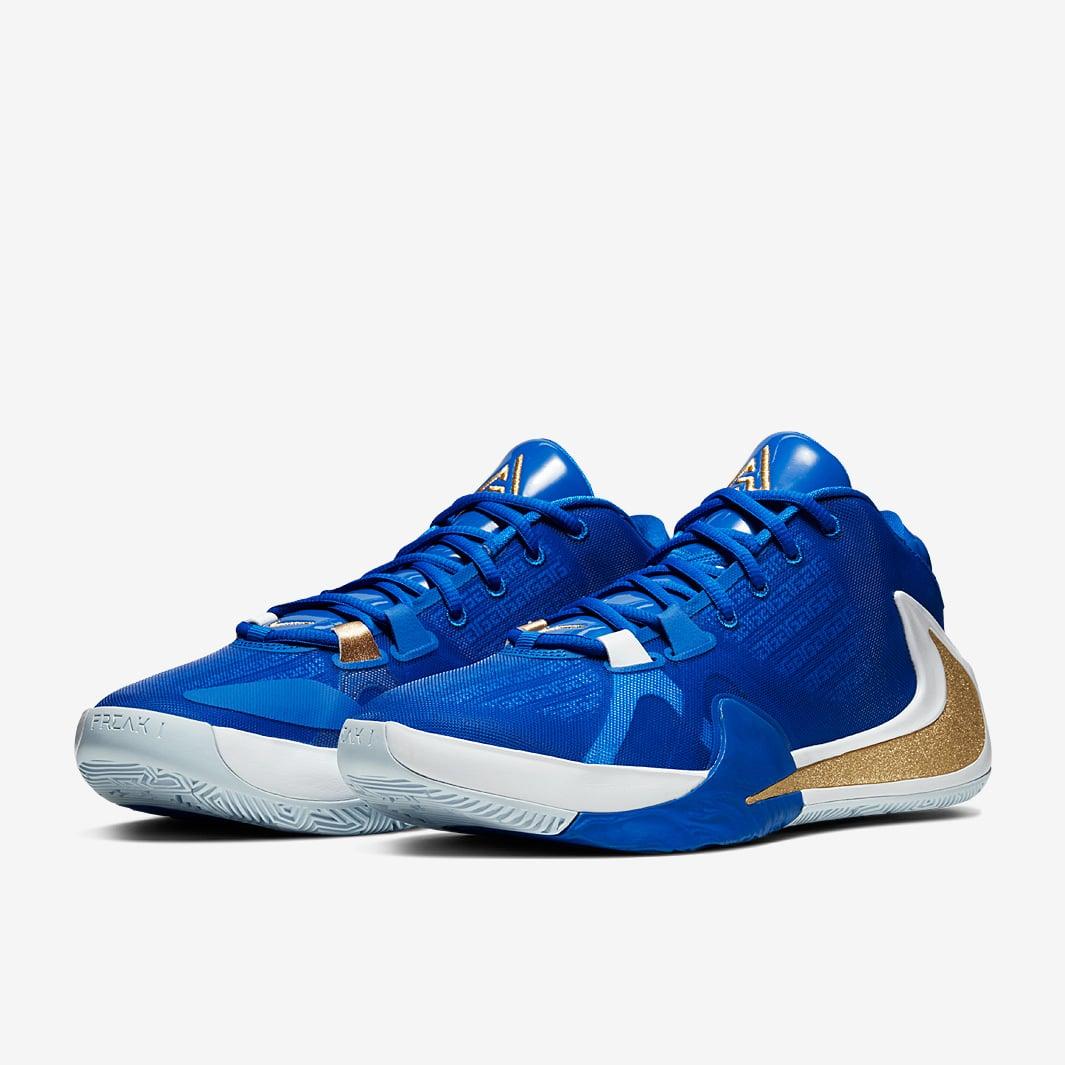 I will do background remove, photoshop editing and retouching within 3hr