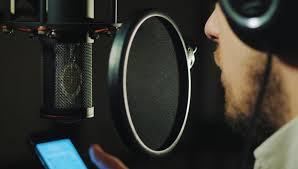 Professional VOICEOVER for every 150 words of your project, fast delivery