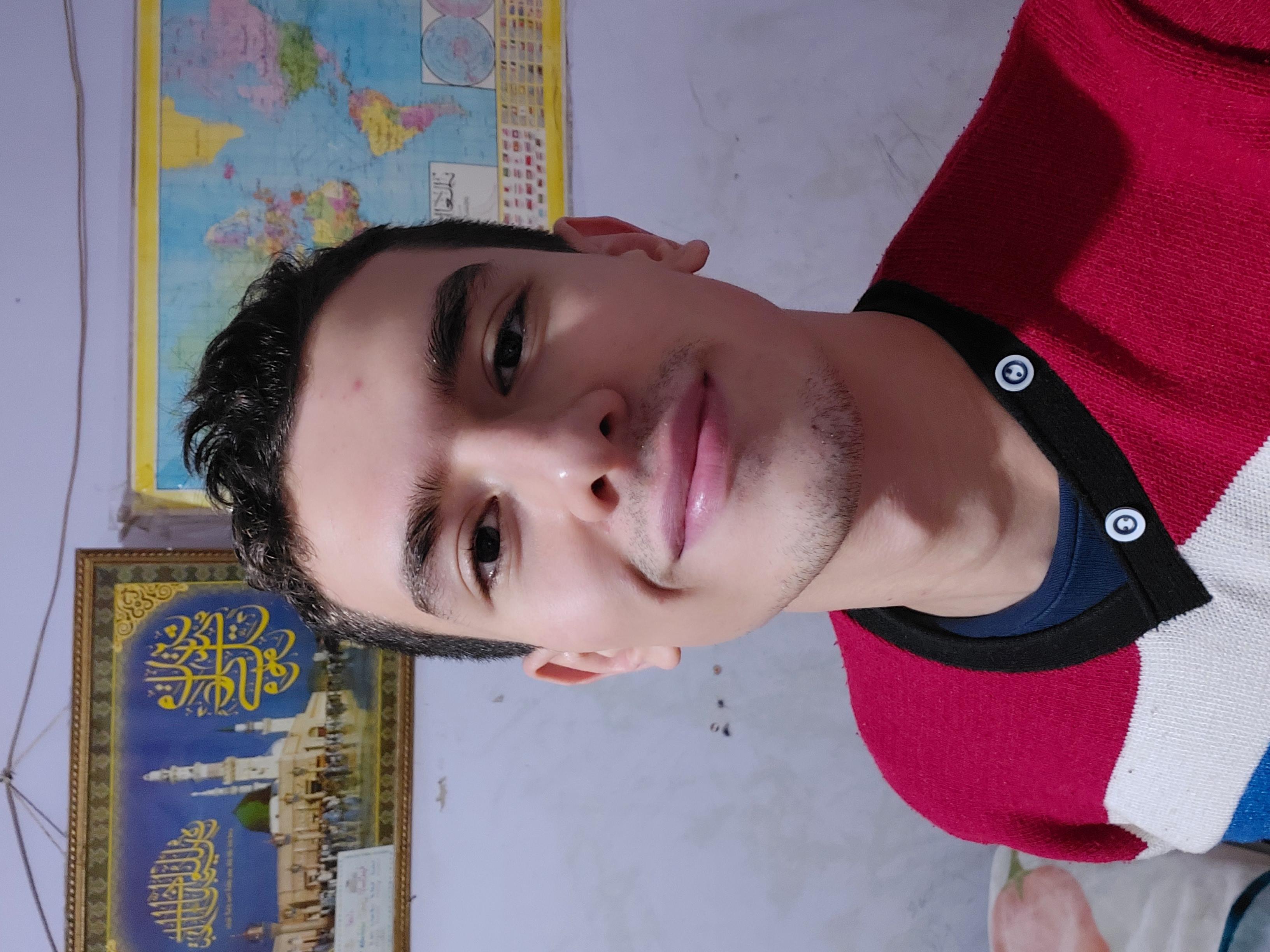 Voice over for English and Arabic texts 