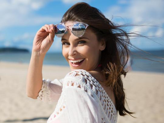 Photo background removal and Photoshop editing