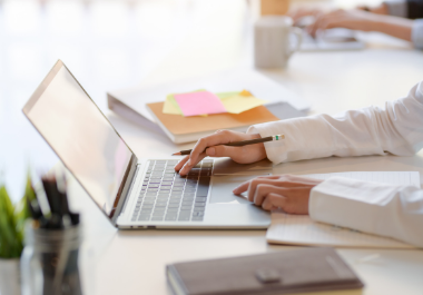 I Will write 4 &times; 1000 words article writing, blog writing in any niche.