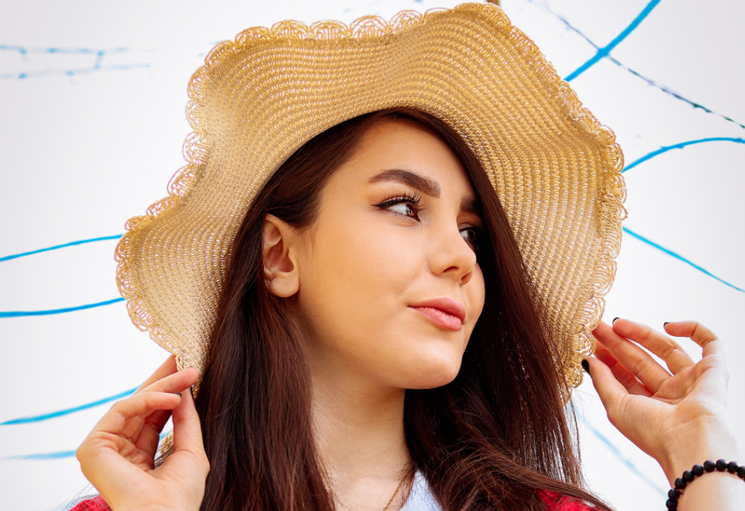 I will do photoshop editing photo background removal within 24 hours