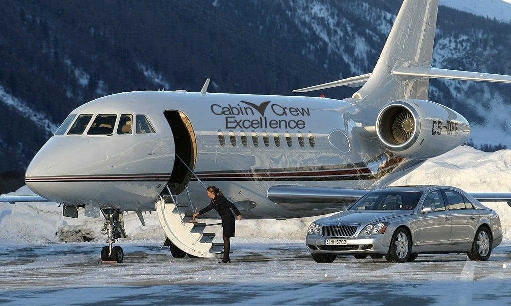 Place your logo on a private jet