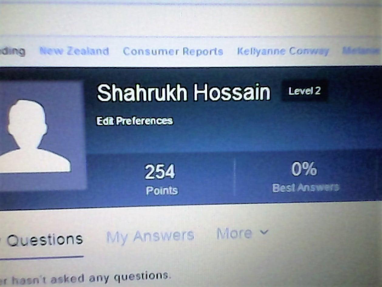 Create 10 yahoo answers with live keyword and URL