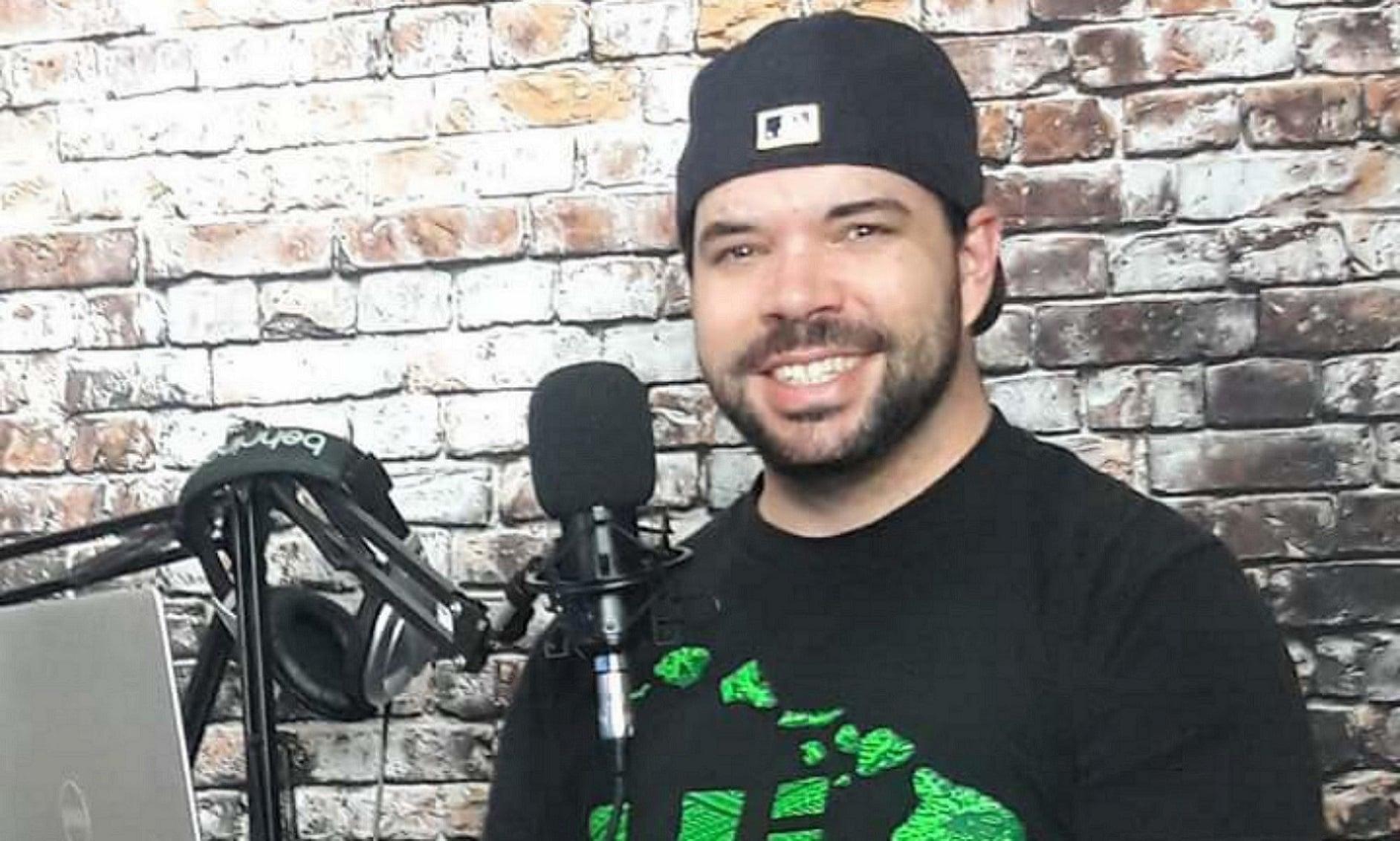 Record American Male Deep Voice Over