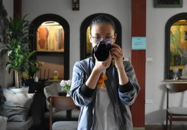 I can translate from Japanese to Vietnamese.