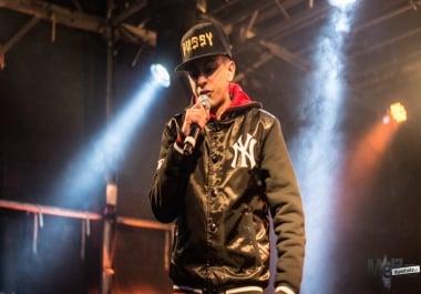 Ghostwriting,  recording,  mixing and mastering AMAZING lyrics